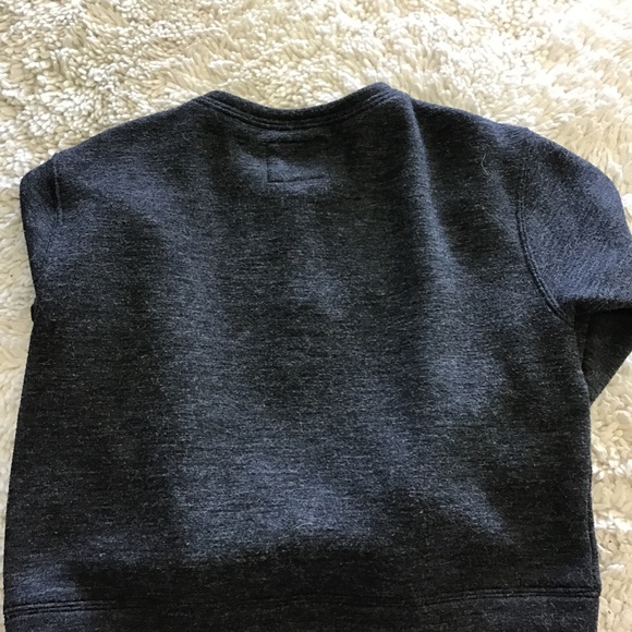 Abercrombie & Fitch Sweater Size S - Picture 3 of 3